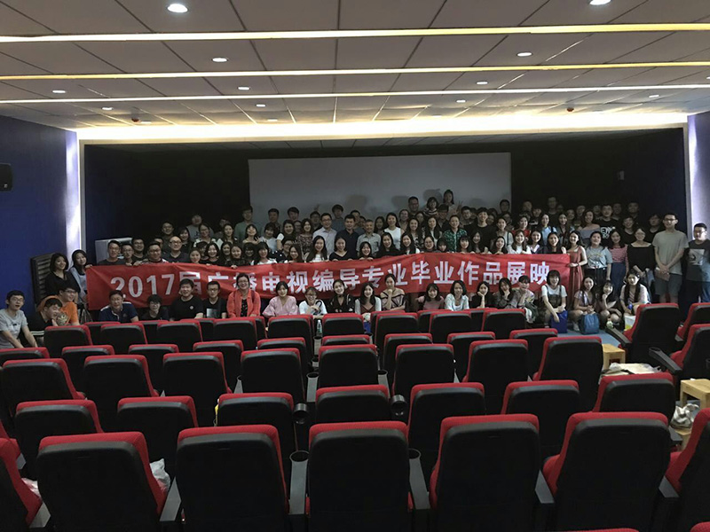 合影.jpg