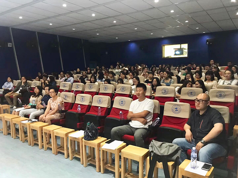 展映现场.jpg