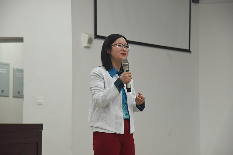华西都市报首席记者李寰.JPG